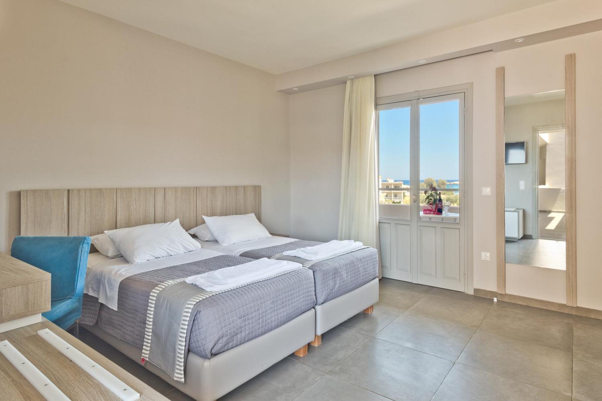 Parasol Luxury Hotel & Suites Adults Only Karpathos Esterno foto